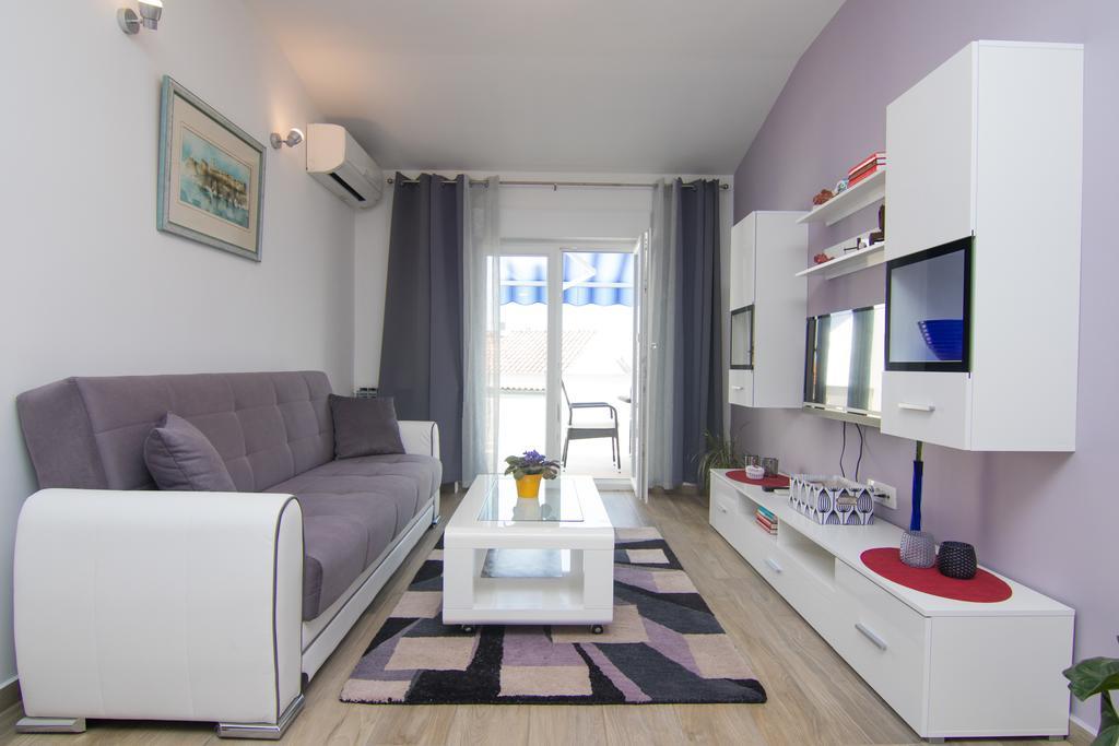 Apartment Neda Krk Town Exterior photo