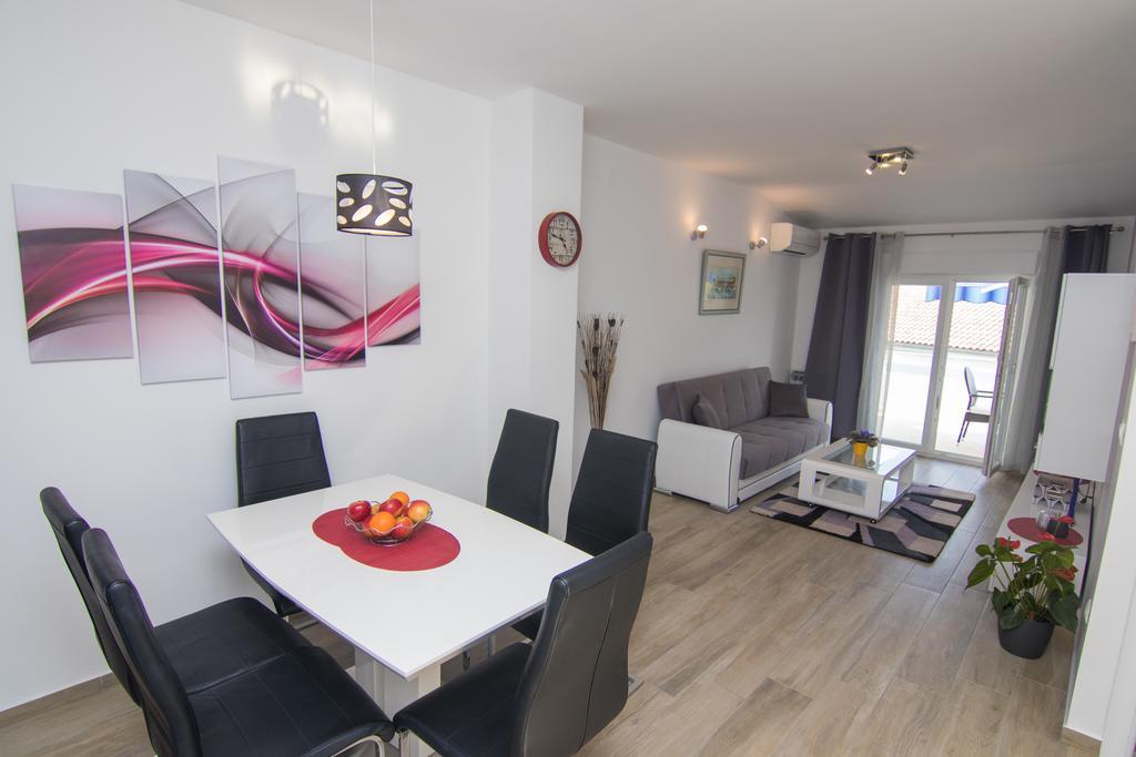 Apartment Neda Krk Town Exterior photo